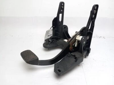 PEDAL DE FRENO PARA CHEVROLET CRUZE 2011 Foto 1 de 4