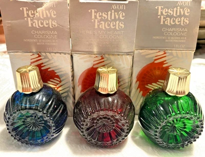 Lote Vintage Años 70 Avon CHARISMA Colonia 1 Oz. Bolas de Navidad rojas, verdes, azules Foto 1 de 3