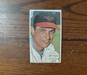1964 Topps Giants - Milt Pappas #5 NM+ ORIOLES HOF, HIGH GRADE SET-BREAK - Picture 1 of 2