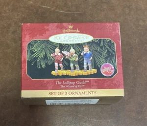 1998 THE WIZARD OF OZ THE LOLLIPOP GUILD / HALLMARK KEEPSAKE Christmas Ornament - Picture 1 of 2