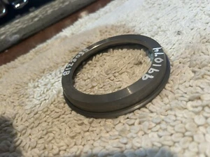 Jeep T15 Transmission Rear Bearing Adapter Retainer 991074 - Picture 1 of 4