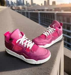 AIR JORDAN 4 RETRO « POUR L'AMOUR DU JEU » TRUE-BERRY PRÉSCOLAIRE TAILLE 2,5Y - Photo 1 sur 9