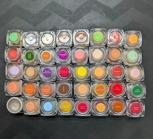 SCENTSY Lot of 40 Mix Wickless Wax 1" Melts Samples Testers Mix Variety New - Picture 1 of 3