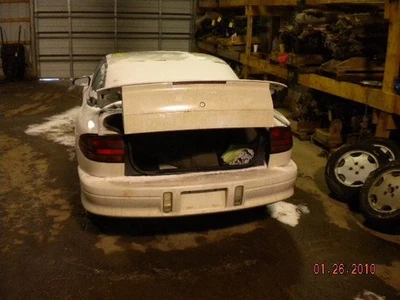 Luz trasera derecha pasajero cupé se adapta a 91-96 SATURN SERIE S 9890976 Foto 1 de 4