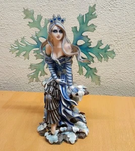 WINTER FAIRY by NEMESIS NOW - SNOWFLAKE WINGS - 20.5CM - Picture 1 of 5