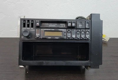 RADIO CASSETTE PLAYER 1989-91 NISSAN STANZA CLARION PN-9217F - Bild 1 von 4
