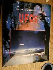 MARVELS & MYSTERIES UFOs BOOK published 1997, Like new - Bild 1 von 5