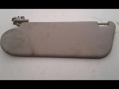 Pare-soleil droit Opel ASTRA G 3-5 portes (T98) 2.2 dti (f08, f48) (2002-2005)  - Photo 1/3