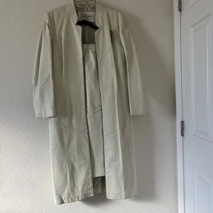 De Colección Maxene Couture Nueva York Cuero Genuino Midi Falda Abrigo Conjunto Para Mujer’s 12 Crema - Imagen 1 de 17