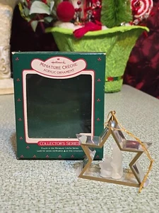 Hallmark Keepsake Ornamento Miniatura Creche Manger Estrella de Latón #4 4ta Serie - Imagen 1 de 14