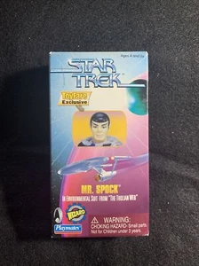 Star Trek TOS Spock en traje ambiental. Figura de acción exclusiva de ToyFare de colección  - Imagen 1 de 5