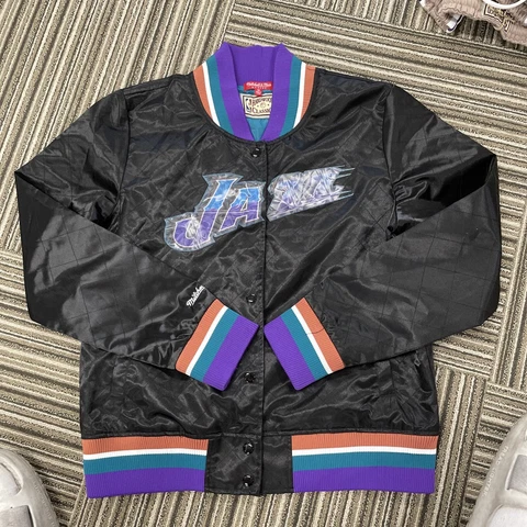NEW MITCHELL AND NESS HWC UTAH JAZZ JACKET WOMENS MEDIUM Cover