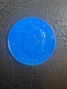 1960 Armour Coin Nellie Fox White Sox Blue