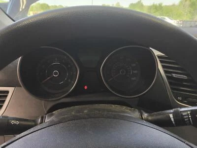 Medidor de velocímetro usado se adapta a: Hyundai Elantra Cluster 2014 MPH mercado de EE. UU. SDN EE. UU. B Foto 1 de 4