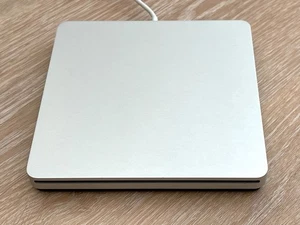 Original Apple A1379 USB SuperDrive CD DVD Player External Drive MD564LL/A - Afbeelding 1 van 3