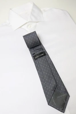 Gravata masculina PIERRE CARDIN tamanho único listrada cinza seda pura estampada pontiaguda - Imagem 1 de 4