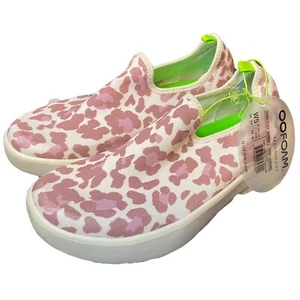 Oofos OOmg eeZee Low Damen Sneaker Gr. 5 Schuhe Slipper Rose Leopard Erholung NEU - Bild 1 von 11