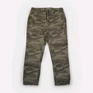 Universal Thread Women's Size 6 Green Camo Denim High Rise Skinny Crop Jeans - Picture 1 of 10