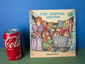 Golden 1989 Book Little Critter Just Shopping With Mom by Mercer Mayer - Foto 1 di 3