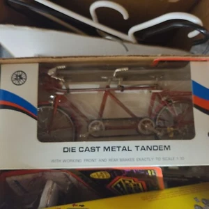 Die Cast Metal Tandem With Working Front and Rear Brakes 1:10 Scale New - Picture 1 of 1