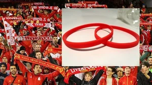 Thin Football Wristbands Team Support LIVERPOOL Fan RED Man United Bands NEW - Picture 1 of 1
