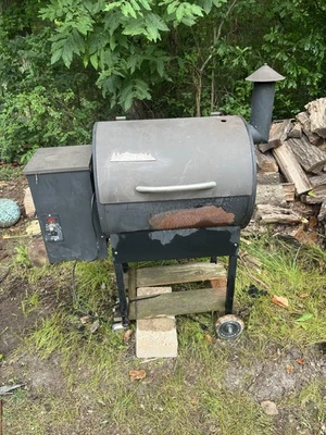 Parrilla de pellets de madera Traeger Foto 1 de 4