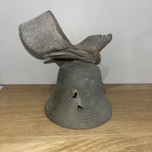 Ancienne Cloche De Vache Inscriptions J P 1838 - Imagen 1 de 8