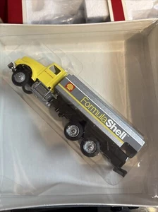 CP Winross Shell Formula Truck - Picture 1 of 1