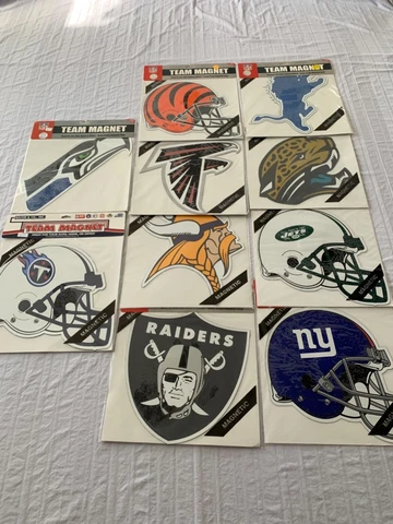 NFL Assorted Teams Car Magnet 12" Fremont Die Brand New Cover
