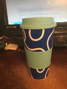 BLUE ABSTRACT  DESIGN   PLASTIC TRAVEL  MUG BIRTHDAY CHRISTMAS    FREE UK POST - Picture 1 of 1