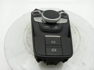 Unidad de interruptor de control de navegación por satélite radio AUDI TT 2014-2023 - Imagen 1 de 9