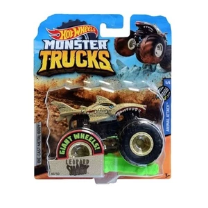 Hot Wheels Monster Trucks Leopard Shark mit Re-Crushable Auto 40/50 - Bild 1 von 1