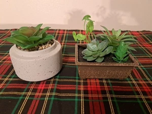 Mini Artificial Succulent Plants Set Of 2 In Pots Minimalist Modern Home Decor - Picture 1 of 6