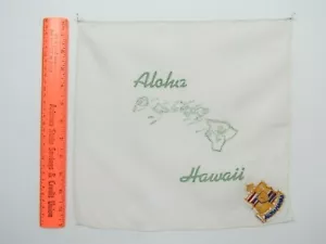 VTG 1950s ALOHA HAWAII COMMEMORATIVE NOVELTY HANDKERCHIEF 12 1/4" by 12" - Foto 1 di 12