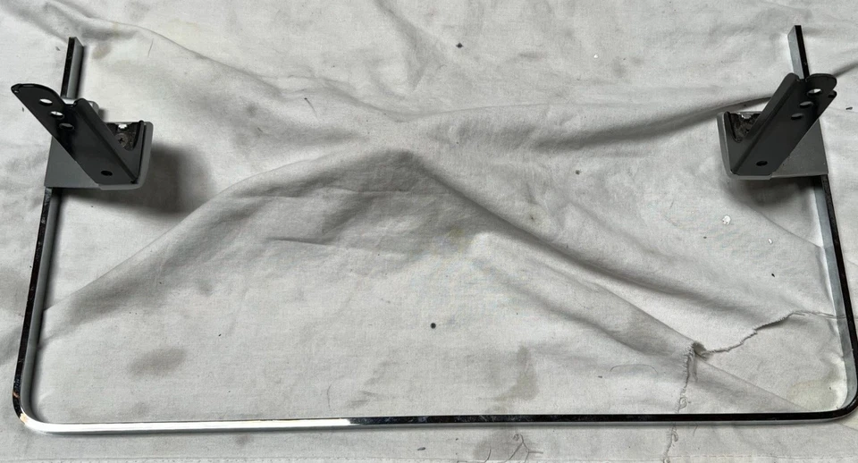 SOPORTE COMPLETO CON TORNILLOS PANASONIC TC-55AS680U Foto 1 de 1