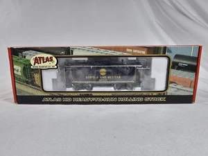 HO ATLAS 6319-1 NE-6 CABOOSE NORFOLK & WESTERN NUOVO CON ETICHETTE # 557719 BLU - Foto 1 di 9
