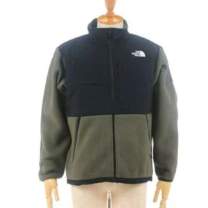 Nueva chaqueta Denali The North Face 2020 talla M - Imagen 1 de 3
