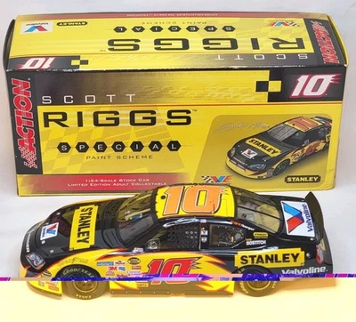 Scott Riggs #10 Stanley Tools 2006 Dodge Charger 1:24 Action Diecast 1 of 2,220 - Image 1 of 4