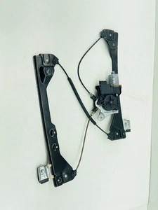 2008–2014 Cadillac CTS Front Right Window Regulator Motor Assembly OEM 013082243 - Picture 1 of 10