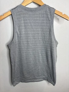 Lululemon Tank Top Womens Small On The Move Mesh Perforated Athletic Gym Yoga - Picture 1 of 6