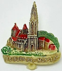 Sombrero de recuerdo de viaje alemán prendedor Friburgo Friburgo Munster catedral ministro - Imagen 1 de 6
