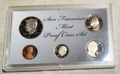 5 COIN 2011 SAN FRANCISCO MINT PROOF COIN SET IN HOLDER QUARTER FROM 1978 THOUGH Cover