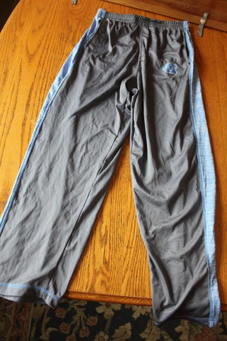 Kids Russell North Carolina Tar Heels Athletic pants Size M Youth 8 Cover
