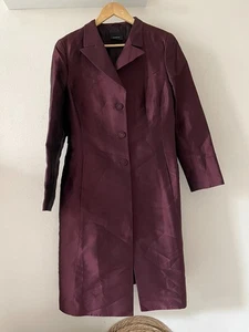 Akris Slim Fit Trench 100% Seide Mantel - weinrot - Größe EU32 lang - Bild 1 von 10