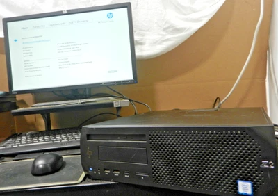 HP Z2 SFF G4 PC Xeon E-2144G @ 3.60GHz / 16GB / 256GB - WINDOWS 11 WIN 11 - Imagem 1 de 4