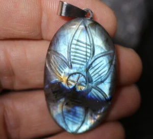 GOLDJUNGE69 GW DAMEN ANHÄNGER * LABRADORIT AA OVAL GRAVIERT BLÜTE + TÜRKISBLAU E - Bild 1 von 7