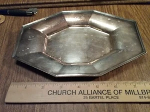 Beautiful Antique  Period PAIRPOINT Sheffield 8" Silver Plate Vanity  Bread Tray - Picture 1 of 3