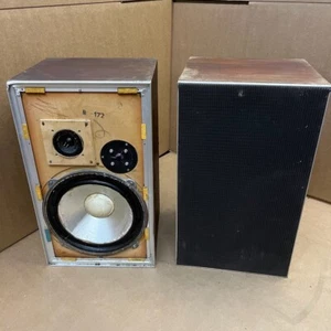Vintage Leak Sandwich 600 Teak Brown Hifi Bookshelf Speaker Working Scruffy - Picture 1 of 8