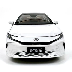 1/18 Scale Toyota 9th Generation Camry White Collectibles Gift Car Toy Paudi - Picture 1 of 9