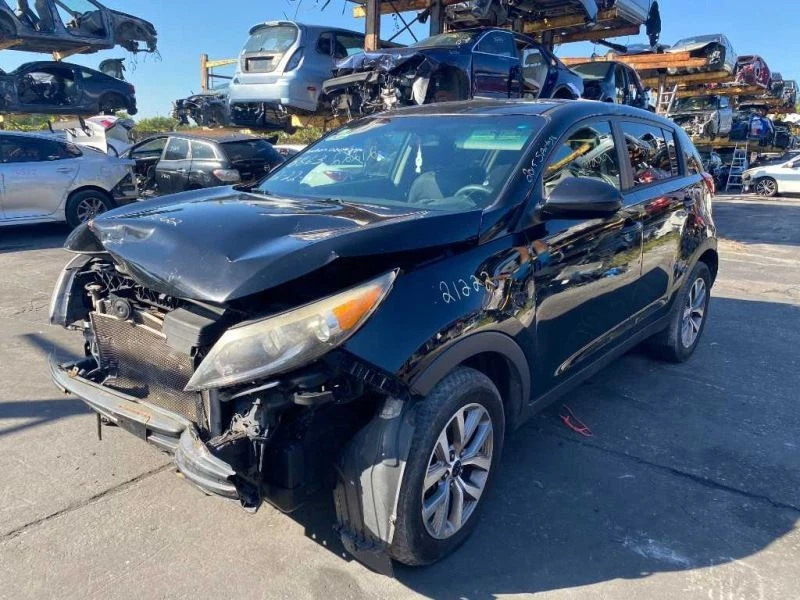 Rocker Panel Molding Driver Left Side 2015 Kia Sportage Foto 1 de 4